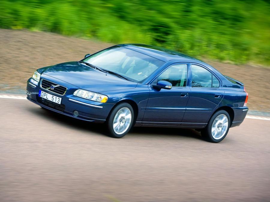  Volvo S60 2007 года  (фото 8 из 10)